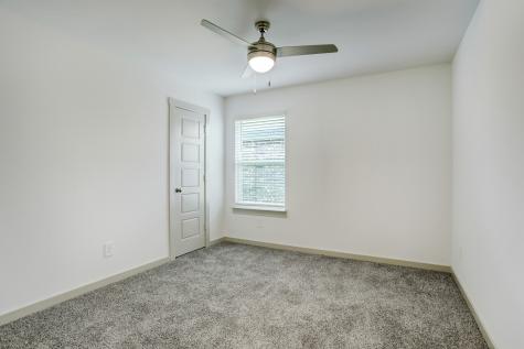 7823 Cattleman Valley Drive Rosharon TX 77583