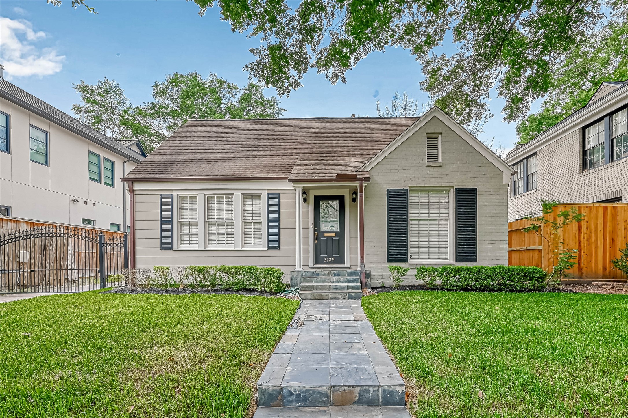 3129 Albans Road Houston TX 77005