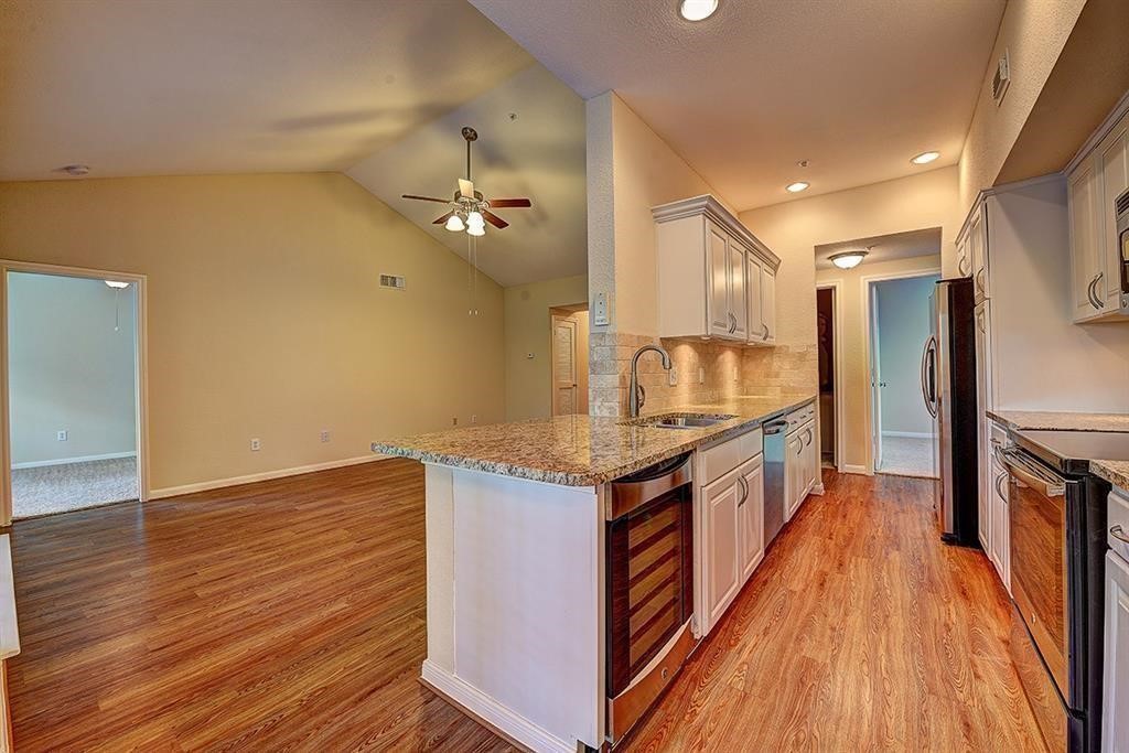 1919 Post Oak Park Drive 5223 Houston TX 77027