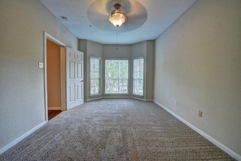 1919 Post Oak Park Drive 5223 Houston TX 77027