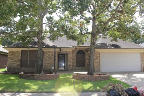 4755 Wynnview Drive Friendswood TX 77546