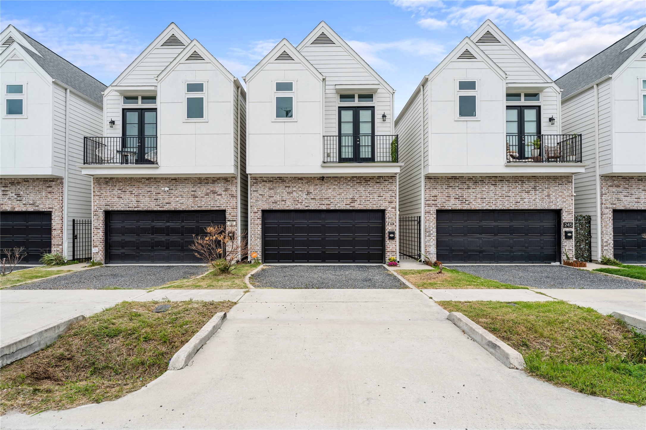 243 Royder Street Houston TX 77009
