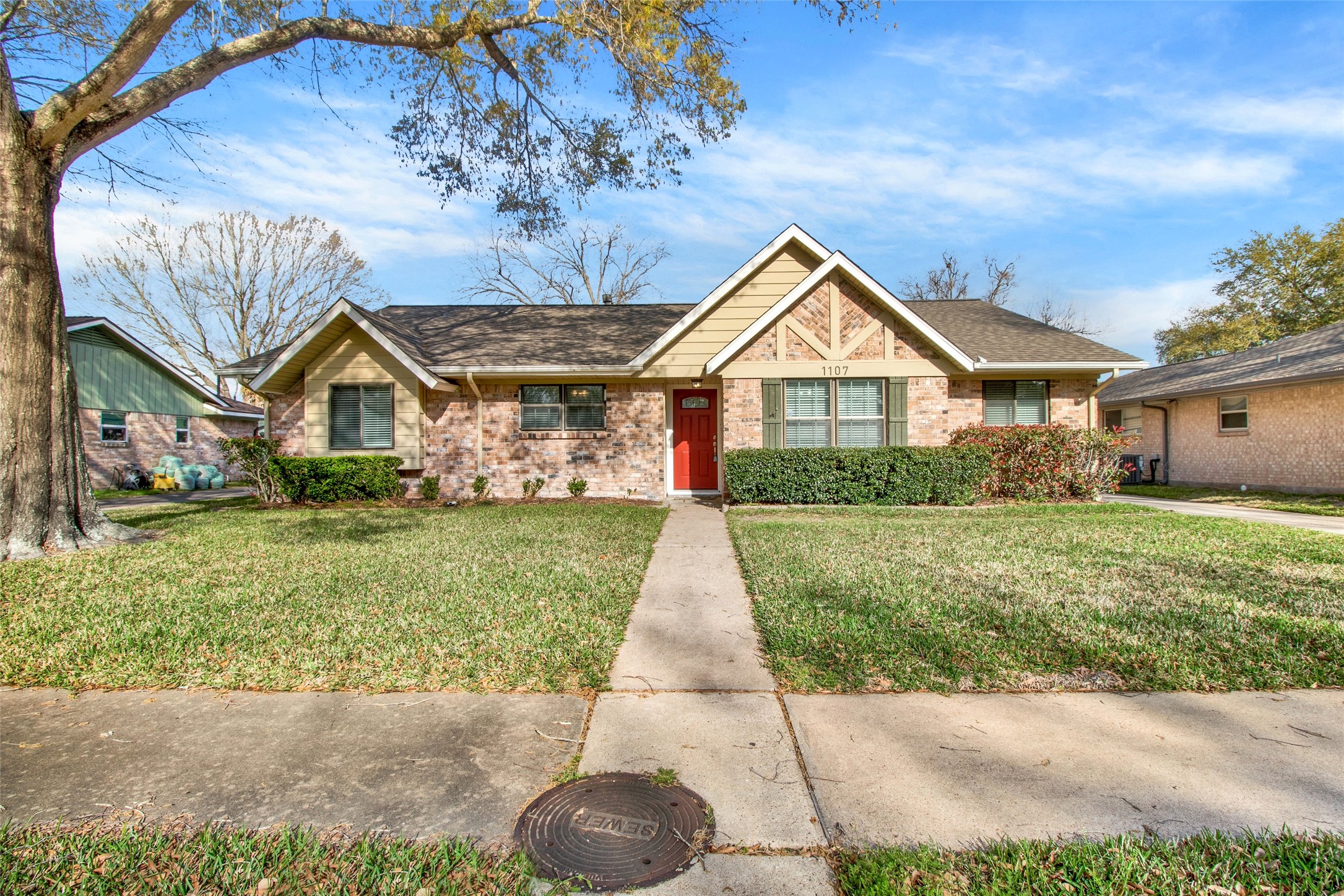 1107 Festival Drive Houston TX 77062