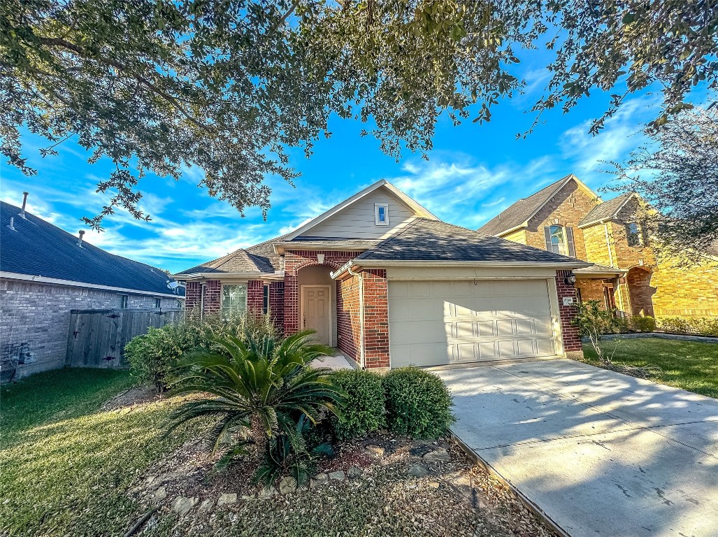 19214 Garrett Knolls Lane Richmond TX 77407