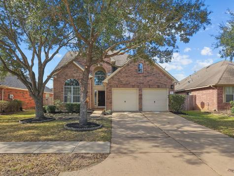 2922 Laurel Brook Lane Pearland TX 77584