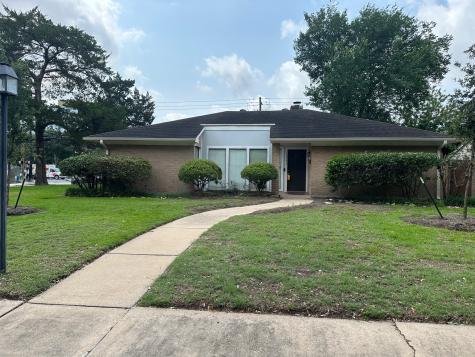 10003 Locke Lane Houston TX 77042