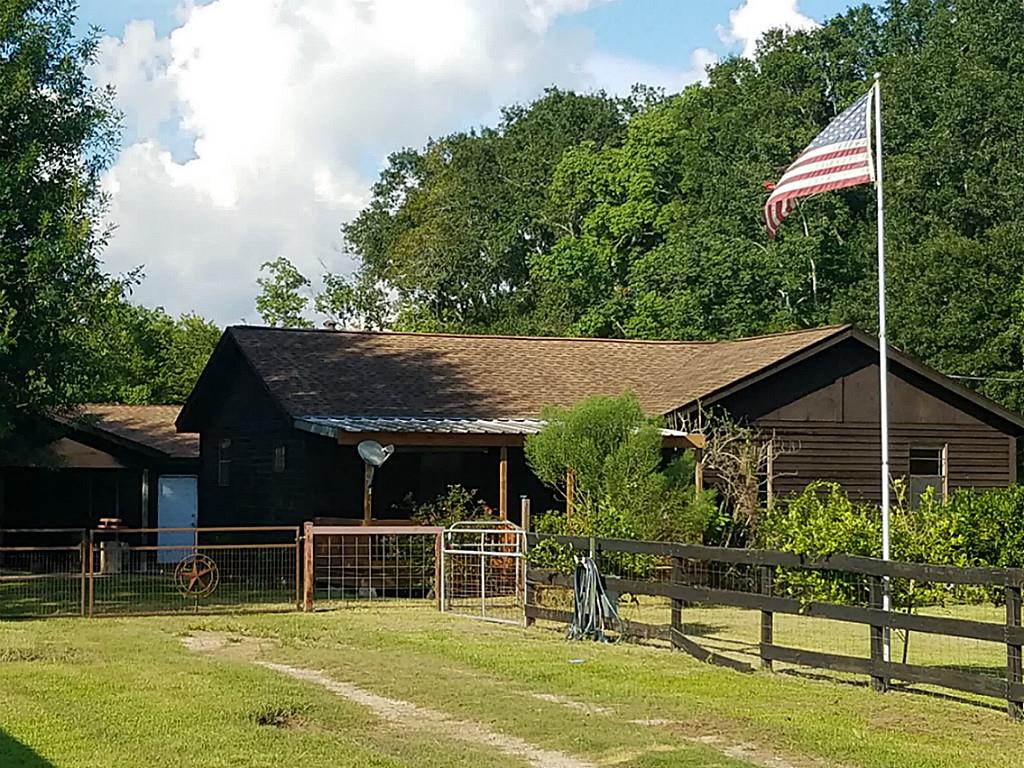10451 County Road 909 Alvin TX 77511