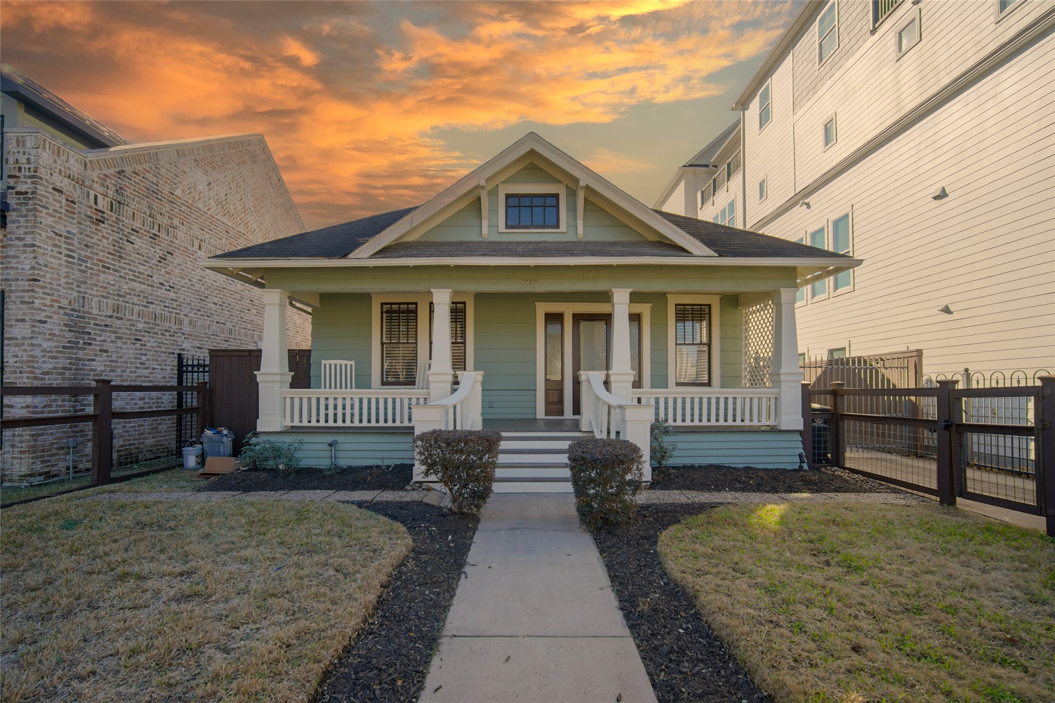 312 W 20th Street Houston TX 77008