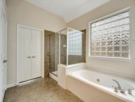 2150 Brittany Colony Drive League City TX 77573