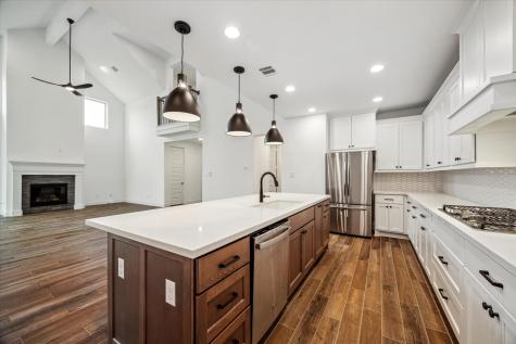 17471 Bayflower Conroe TX 77385