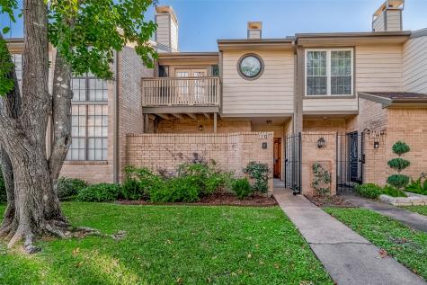 712 Country Place Drive G Houston TX 77079