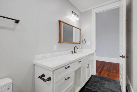 2206 Strand 302 Galveston TX 77550