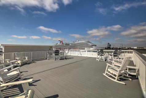 2206 Strand 302 Galveston TX 77550