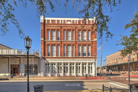 2206 Strand 302 Galveston TX 77550