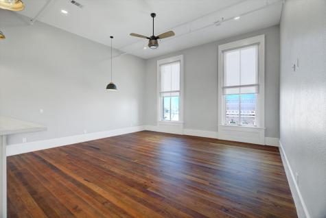 2206 Strand 302 Galveston TX 77550