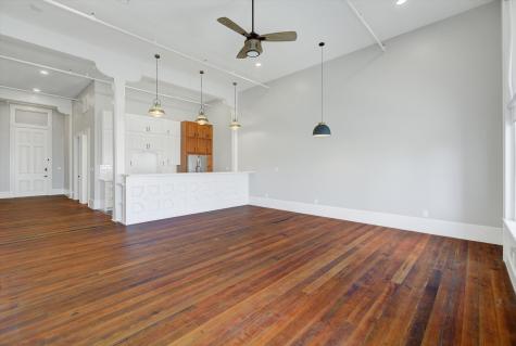 2206 Strand 302 Galveston TX 77550