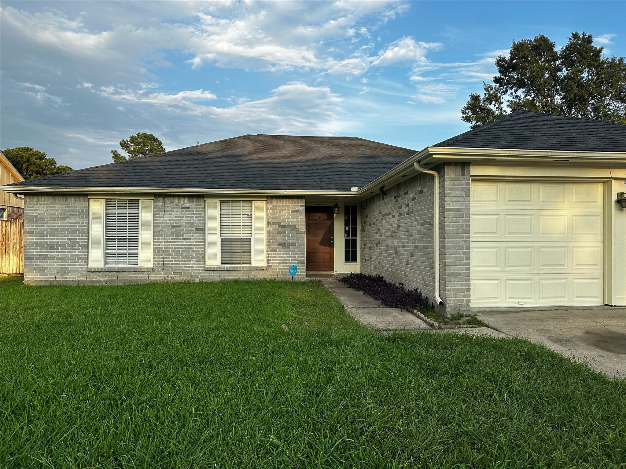 123 Ambershadow Drive Houston TX 77015