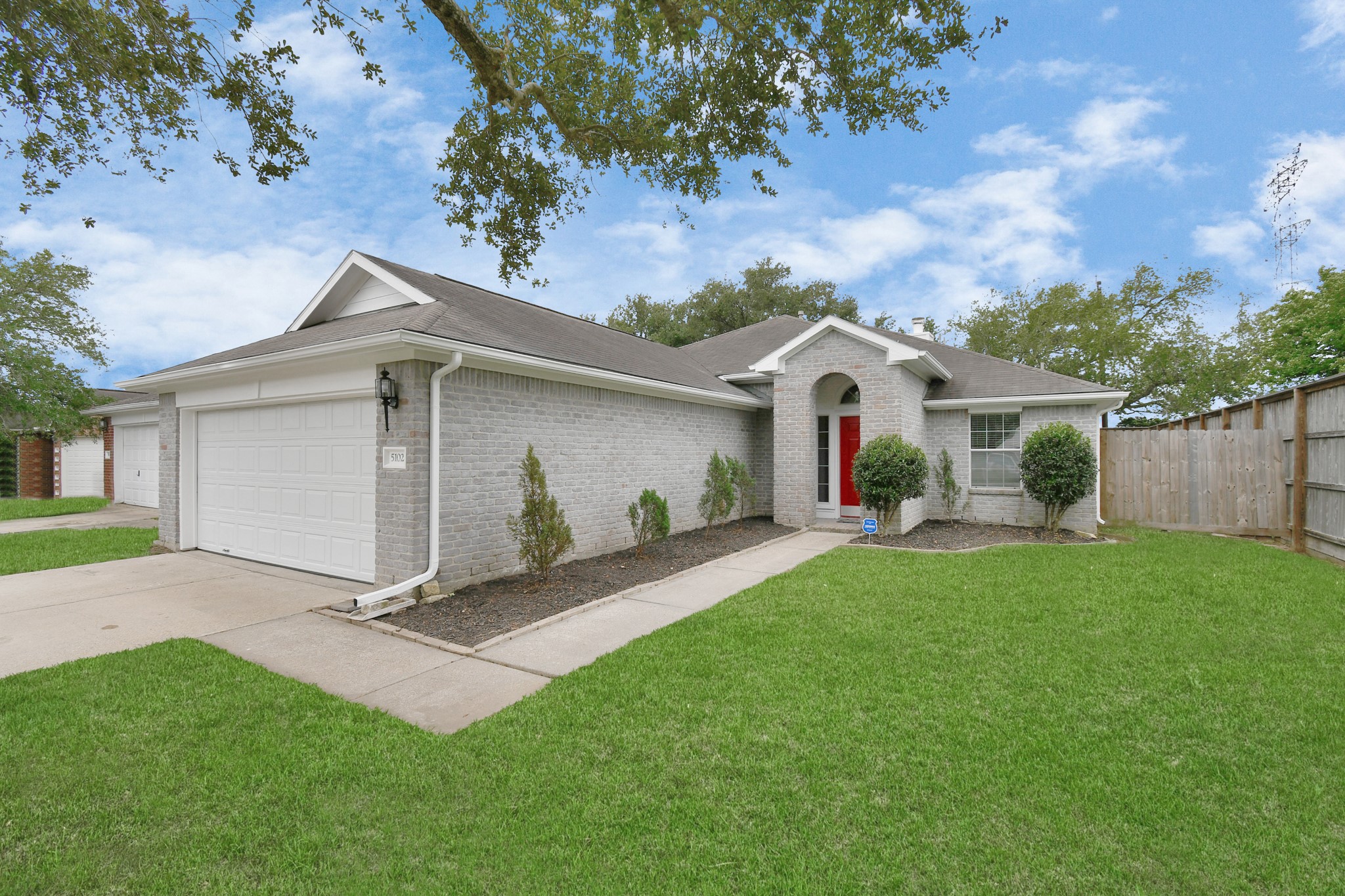 5102 Chase Park Court Bacliff TX 77518
