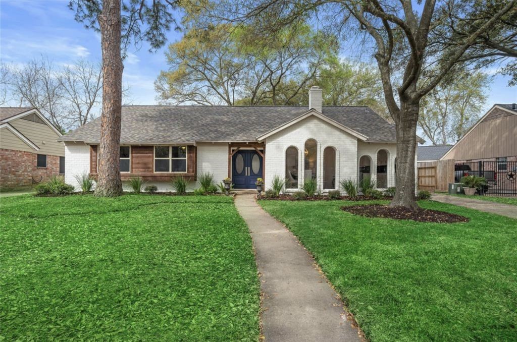 2831 Kenross Street Houston TX 77043