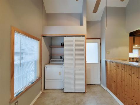 810 E 28th Street Houston TX 77009
