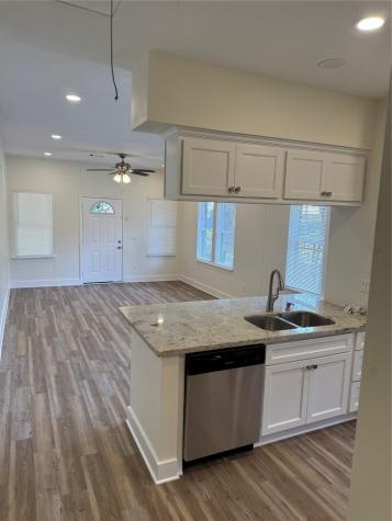 4317 Clay Street Houston TX 77023