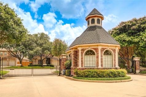 13603 N Tracewood Bend Houston TX 77077