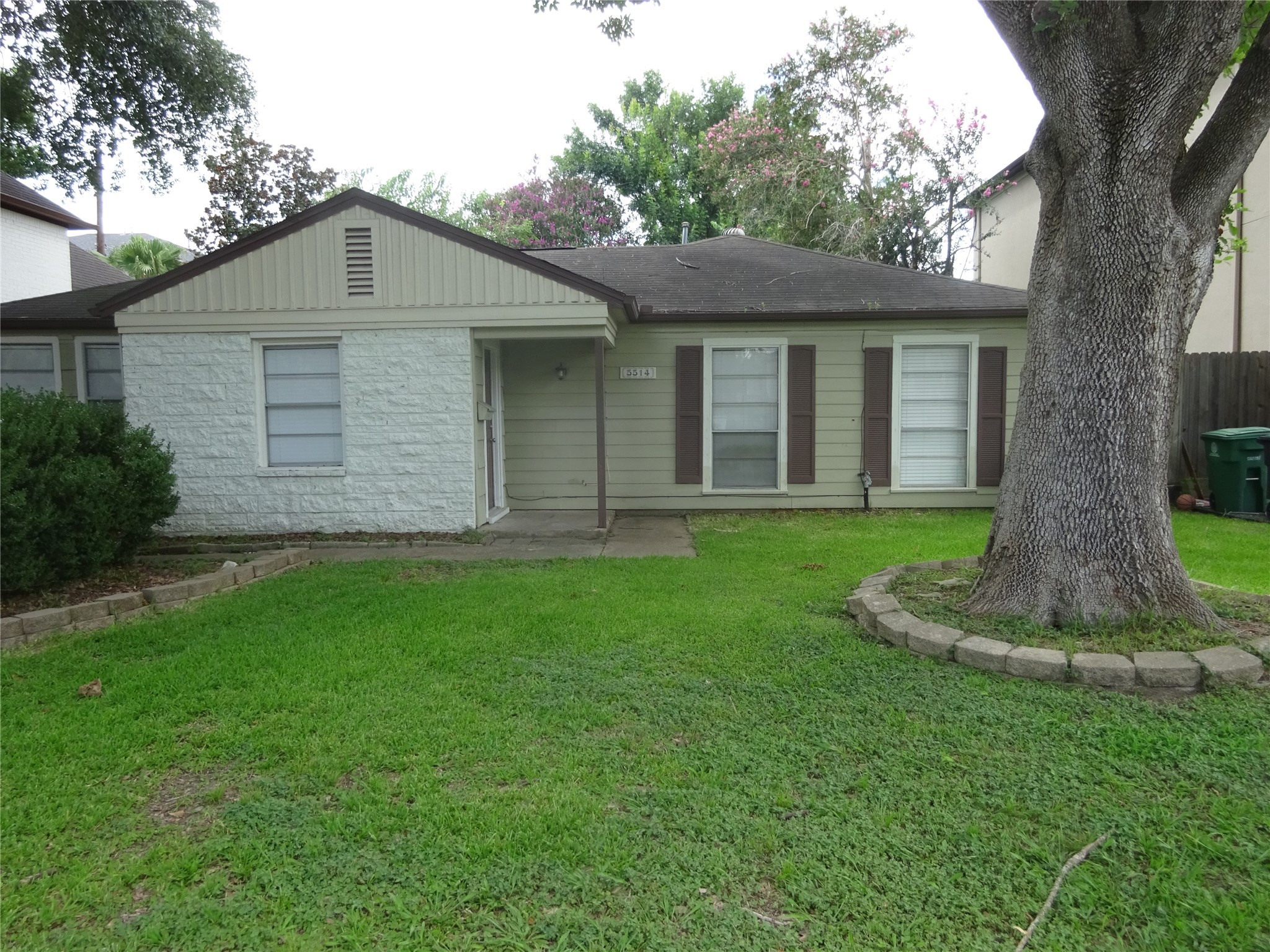 5514 Aspen Street Houston TX 77081