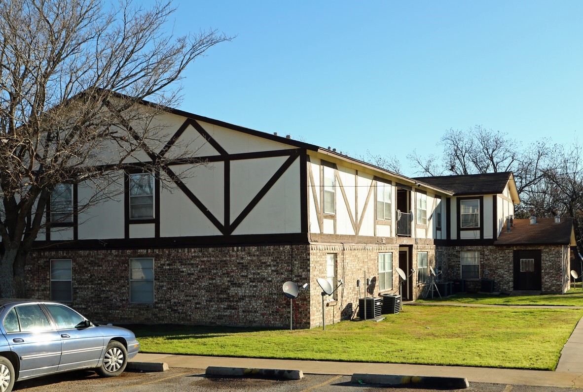 101 Pecan Street Grandview TX 76050