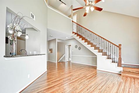 4144 Greystone Way 804 Sugar Land TX 77479