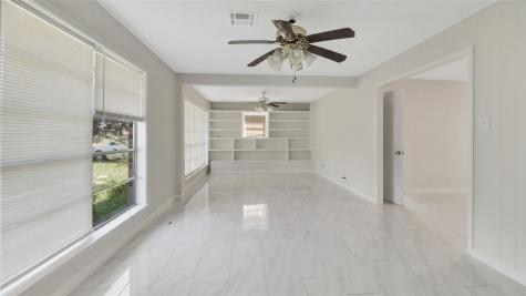1319 20th Street Hempstead TX 77445