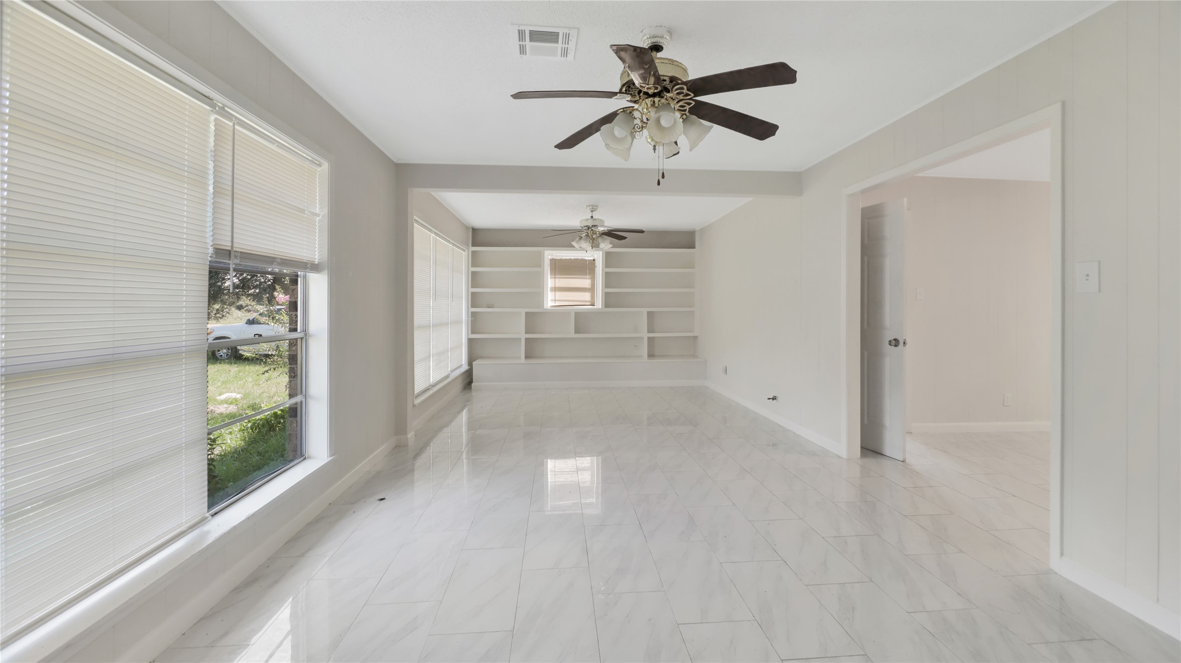 1319 20th Street Hempstead TX 77445