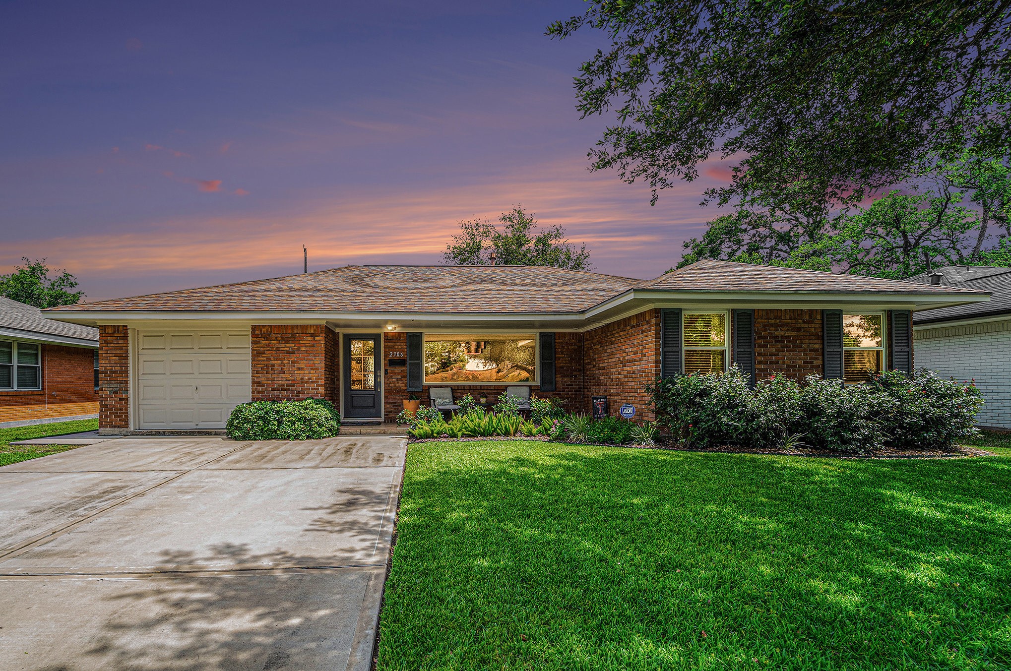 2306 Cheshire Lane Houston TX 77018
