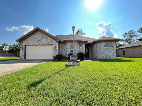 6040 Queens Court Orange TX 77630