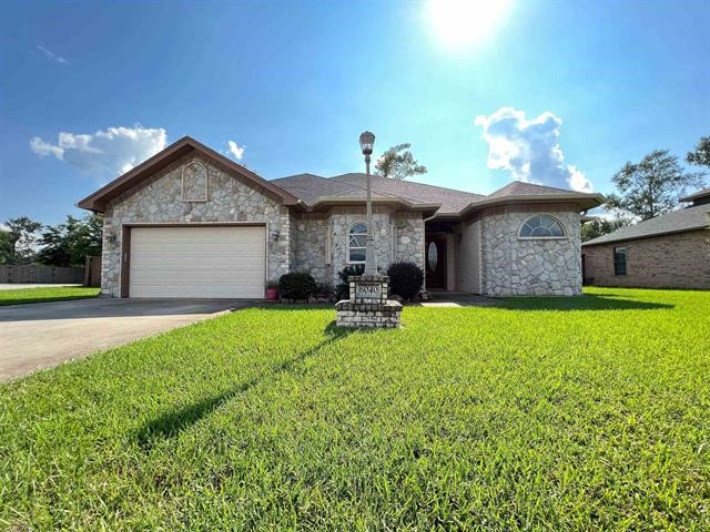 6040 Queens Court Orange TX 77630