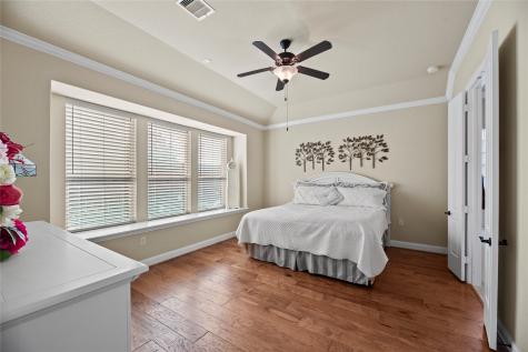 9402 Raven Lake Court Cypress TX 77433