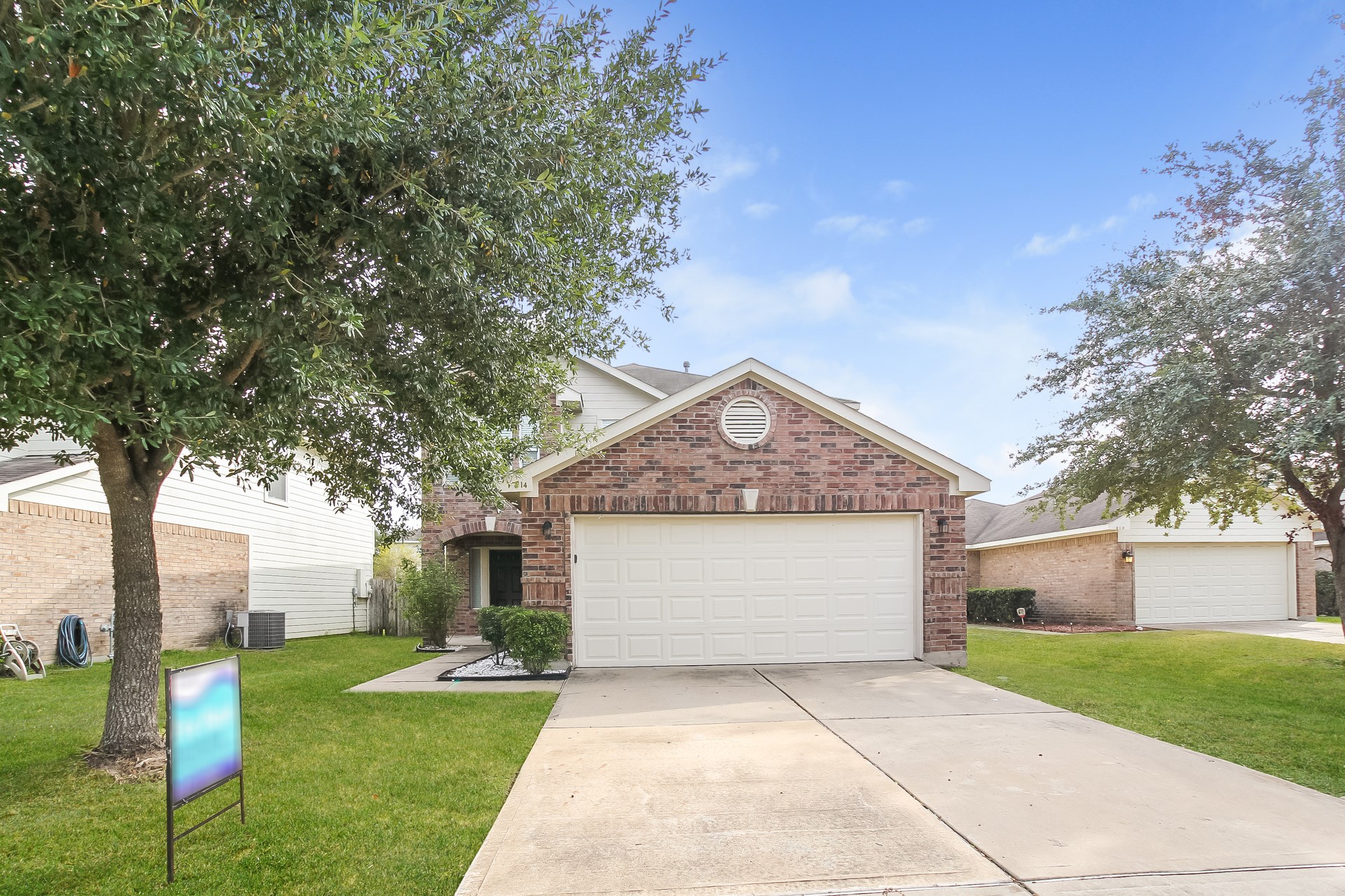 814 Royal George Lane Houston TX 77047