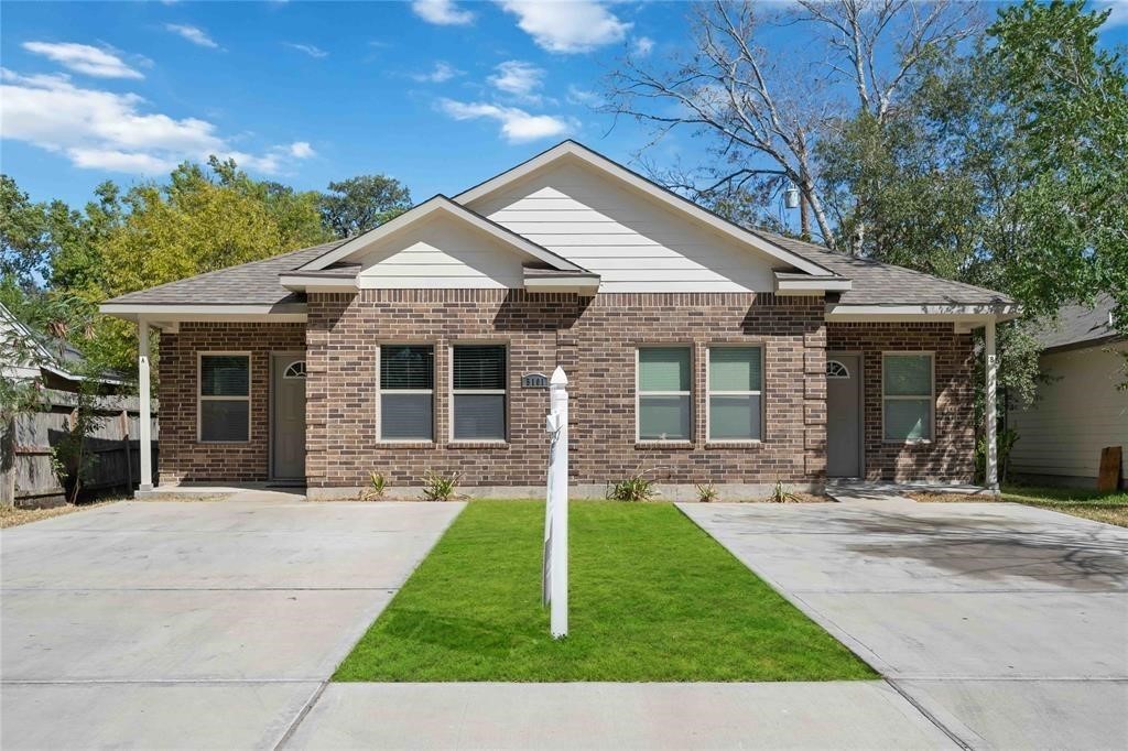 5105 Southwind Street B Houston TX 77033