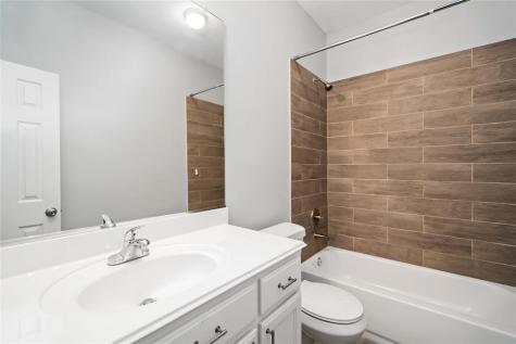 5105 Southwind Street B Houston TX 77033
