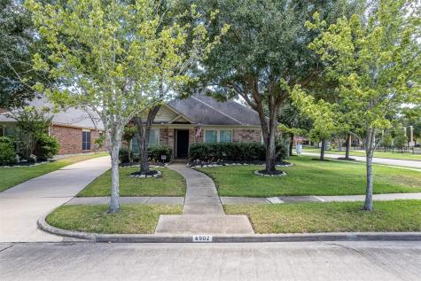 4902 Lake Catherine Court Richmond TX 77407