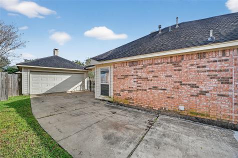 4902 Lake Catherine Court Richmond TX 77407