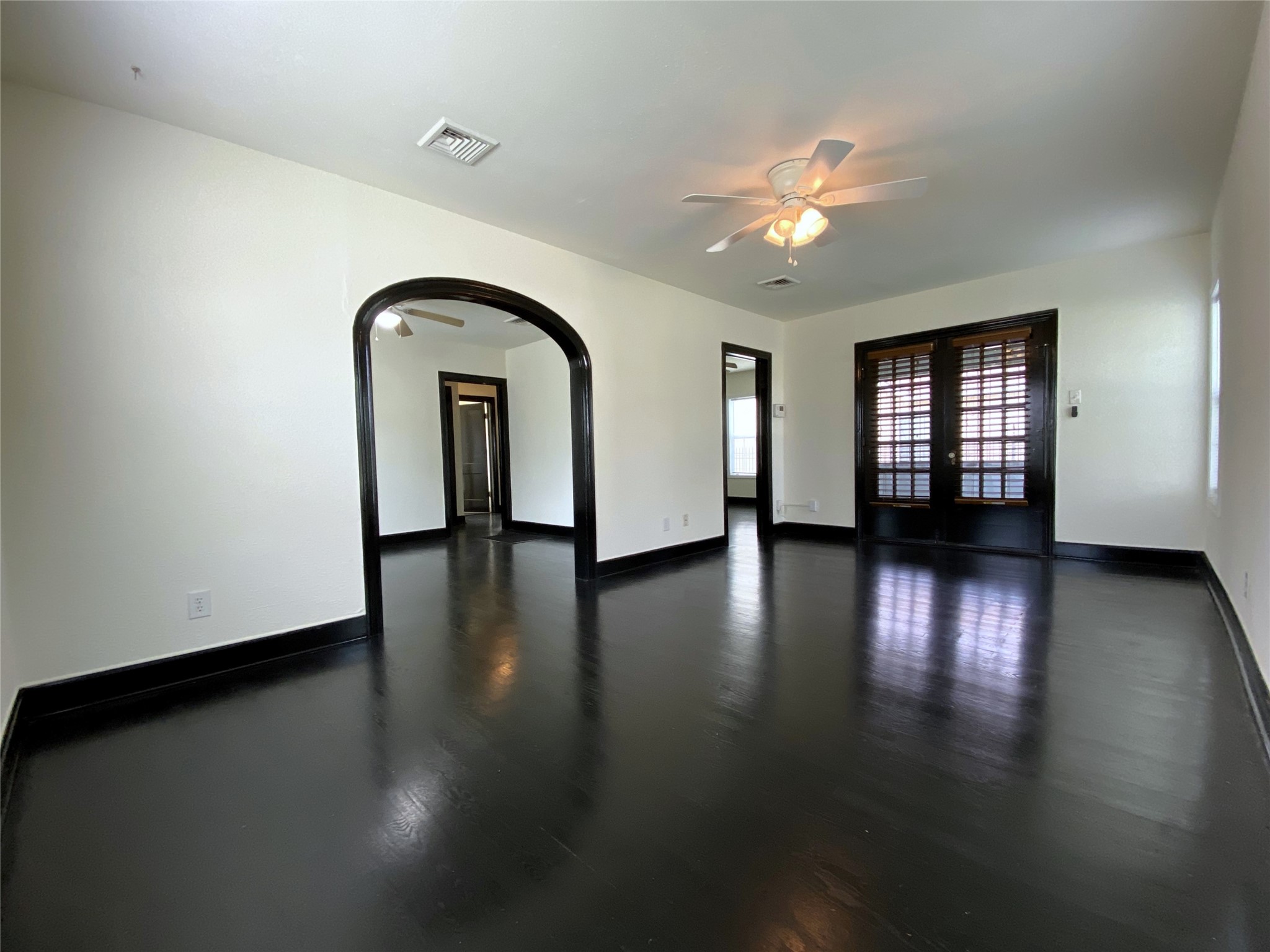 2942 Cetti Street Houston TX 77009