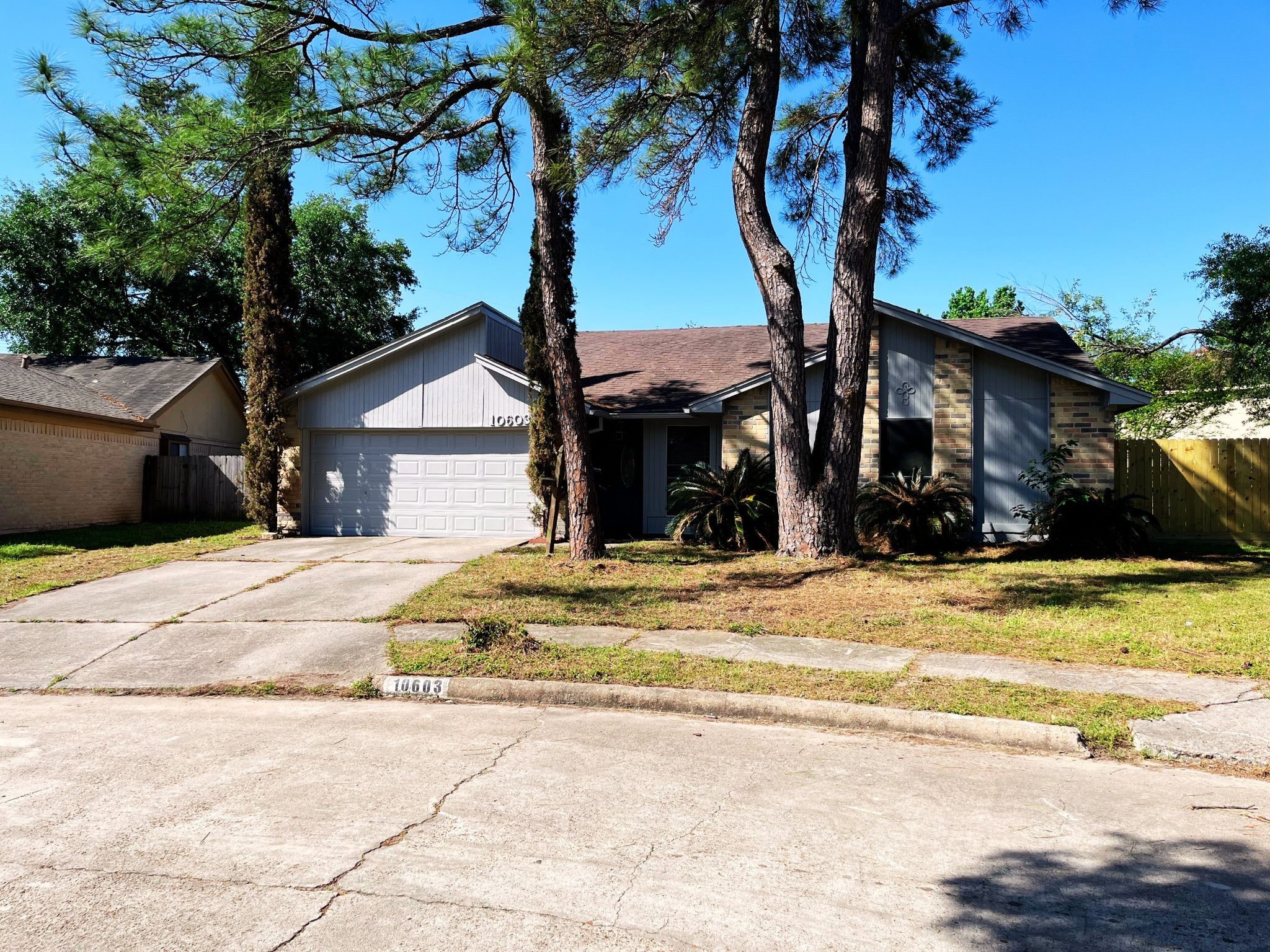 10603 Village Trail Drive Houston TX 77065