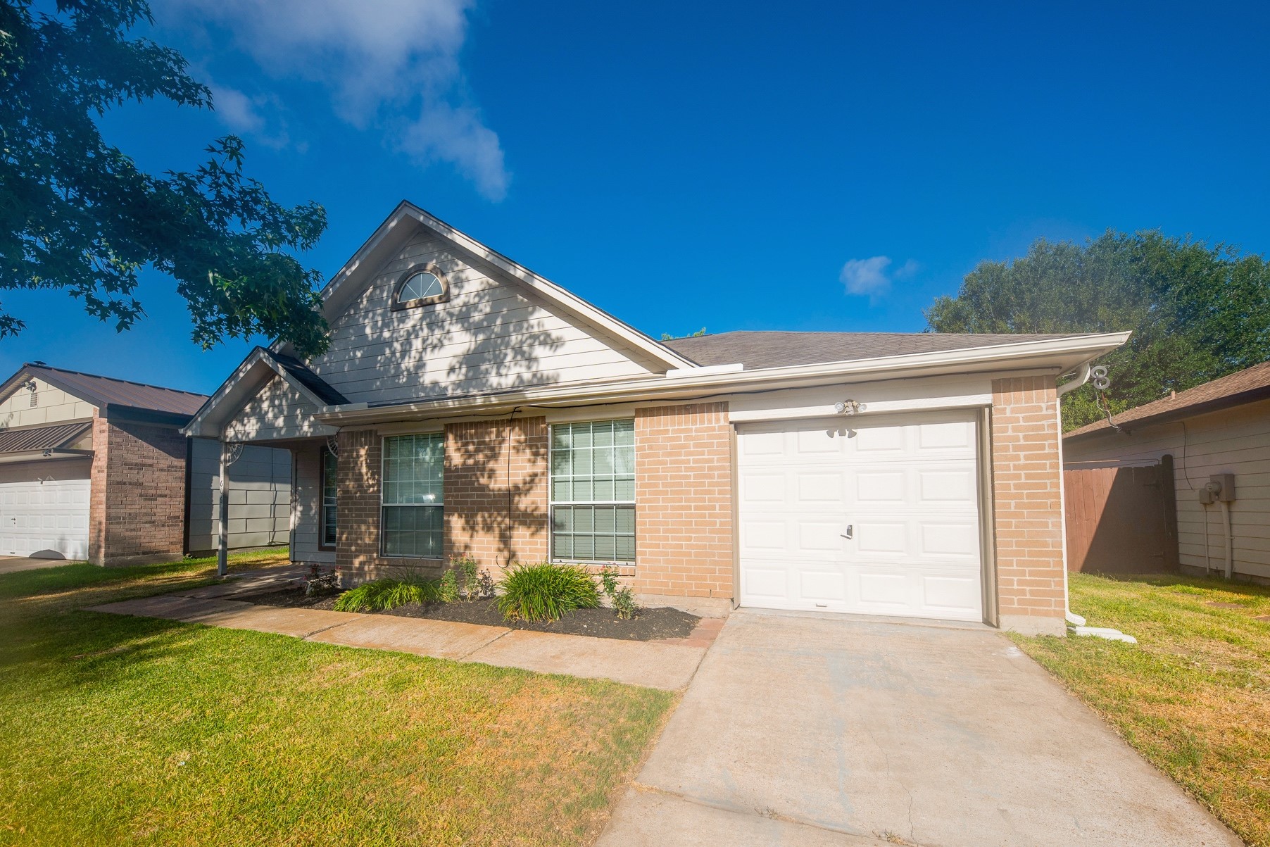 1606 Bob White Street Brookshire TX 77423