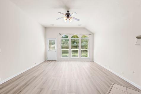 29822 Sunwillow Creek Drive Spring TX 77386