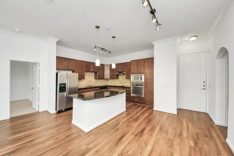 6363 San Felipe Street 448 Houston TX 77057