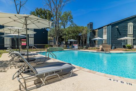 200 Hallow Tree Lane 2006-2 Houston TX 77090