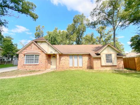 506 Helmsman Street Crosby TX 77532