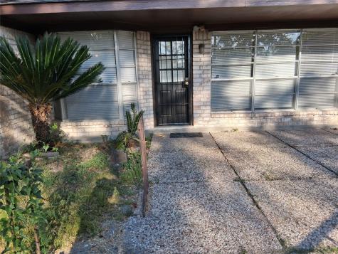 7515 Brush Wood Drive Houston TX 77088