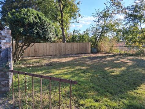 7515 Brush Wood Drive Houston TX 77088