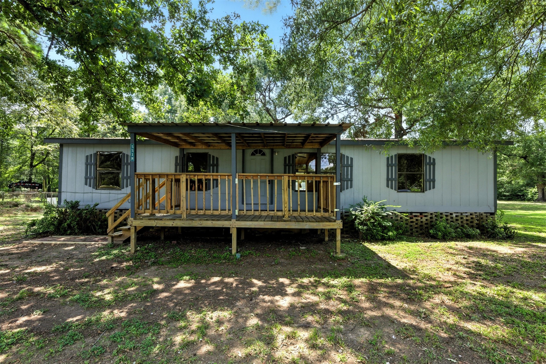 5518 West Forest Road Conroe TX 77306